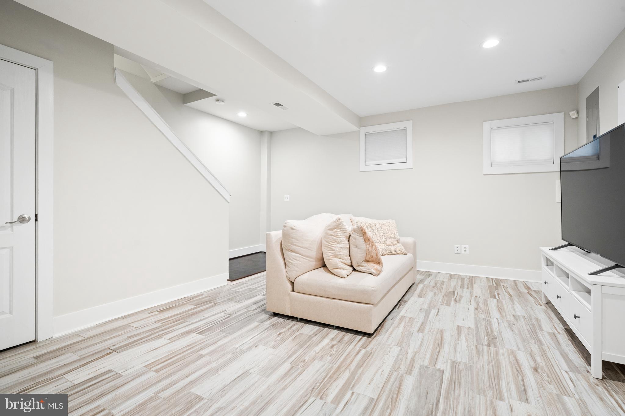 5304 8th Street Northwest Washington, DC 20011 - Photo 31 of 48