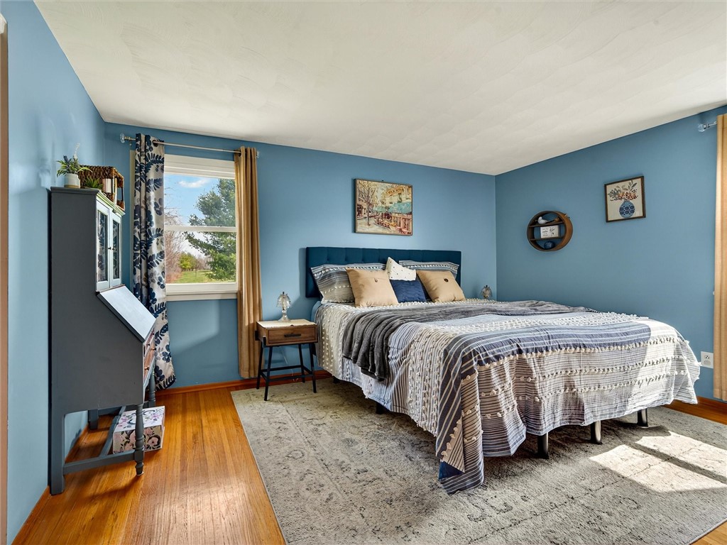 592 North Greece Road Greece, NY 14468 - Photo 21 of 35