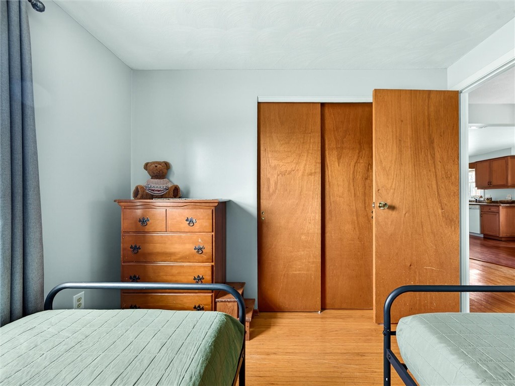 592 North Greece Road Greece, NY 14468 - Photo 24 of 35