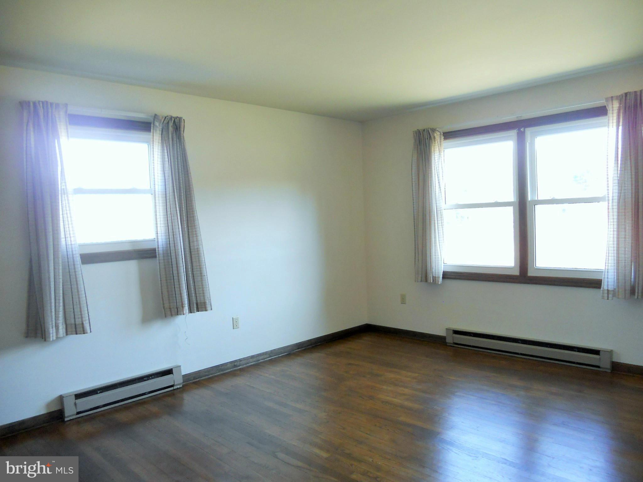 1418 Pinch Valley Road Westminster, MD 21158 - Photo 13 of 21 Bedroom 3 with hardwood floors