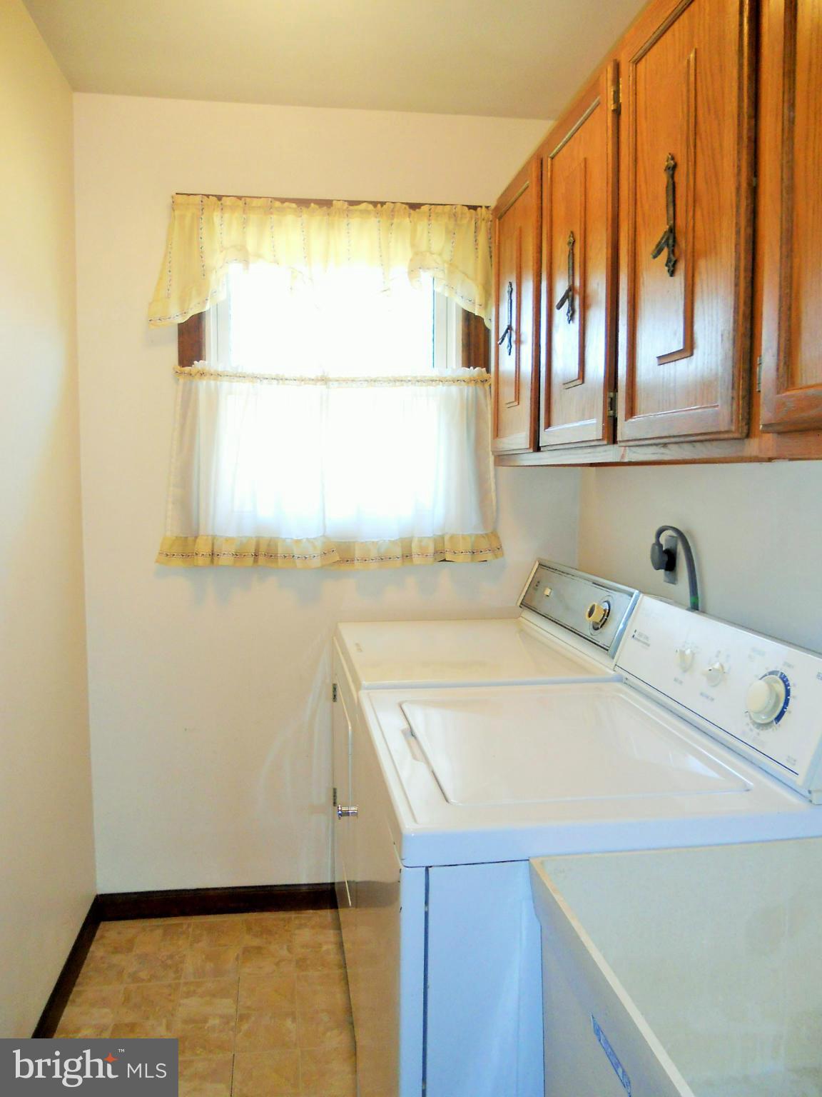 1418 Pinch Valley Road Westminster, MD 21158 - Photo 16 of 21 Main level laundry room