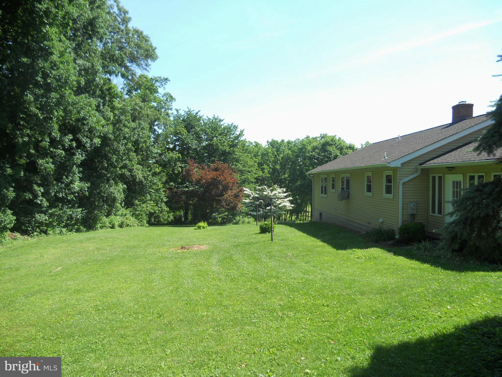 1418 Pinch Valley Road Westminster, MD 21158 - Photo 4 of 21 Enjoy your summer cookouts here!