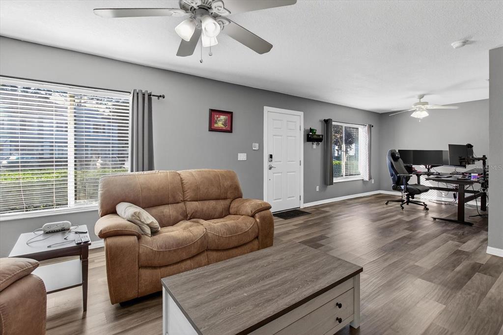 2140 Fluorshire Drive Brandon, FL 33511 - Photo 12 of 32