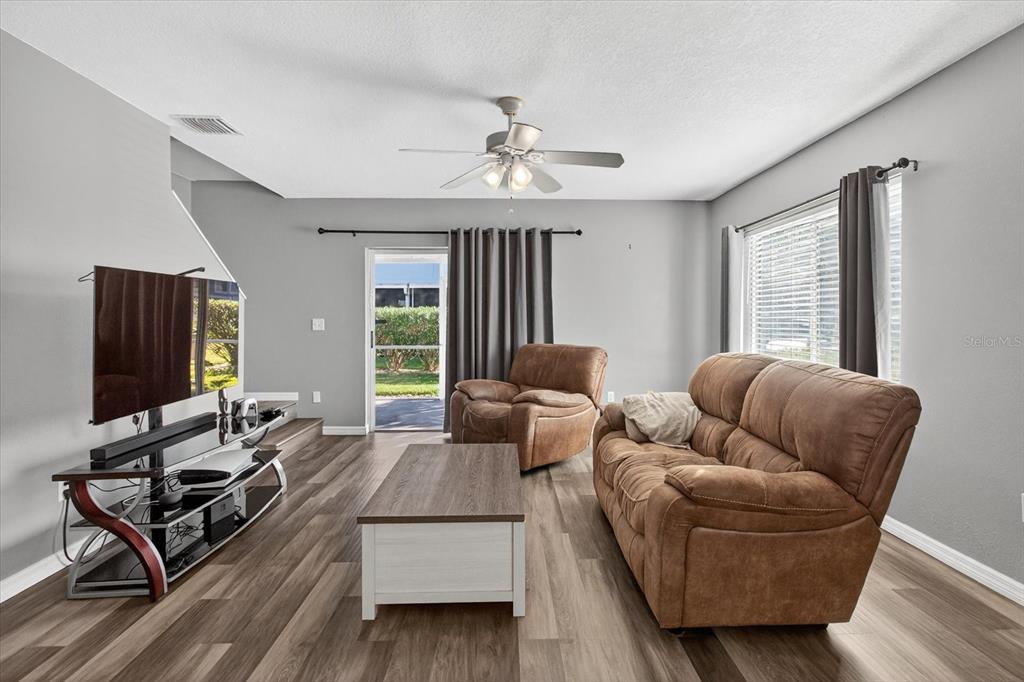 2140 Fluorshire Drive Brandon, FL 33511 - Photo 13 of 32