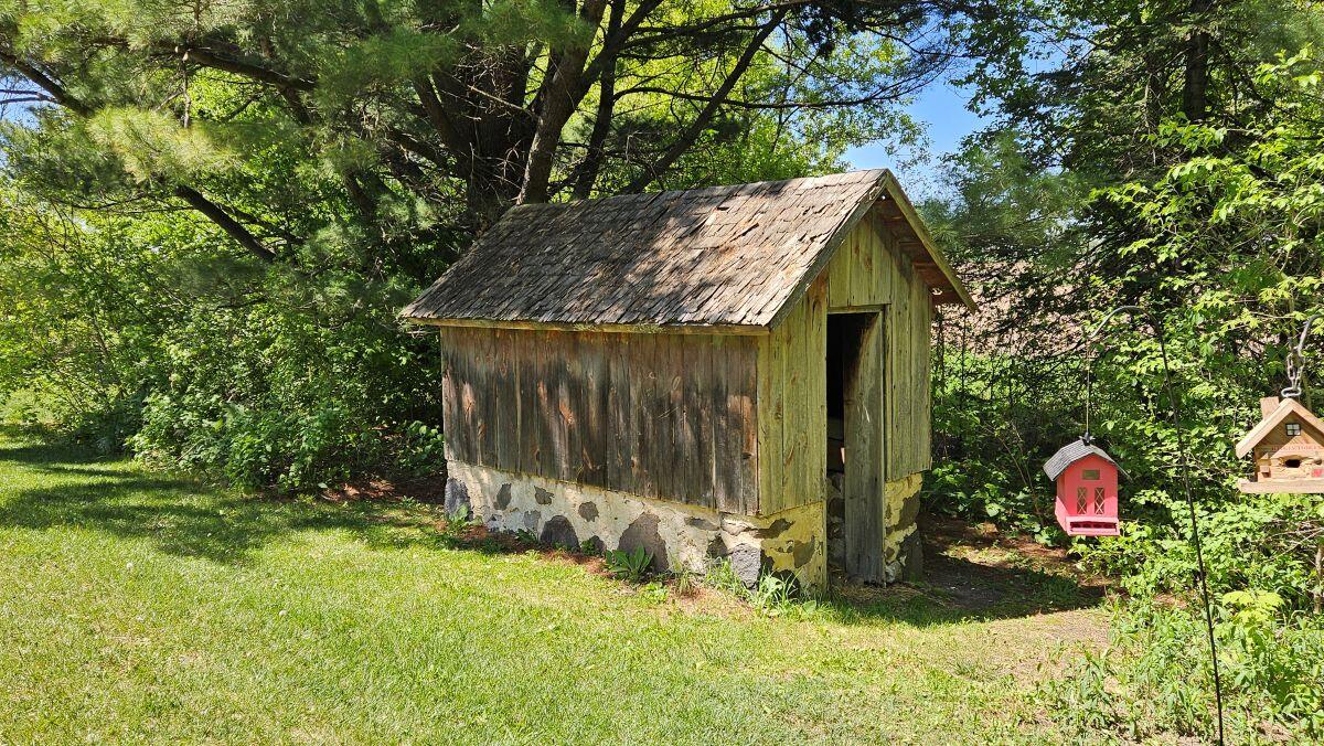 W5090 Navan Road Watertown, WI 53094 - Photo 14 of 52 12