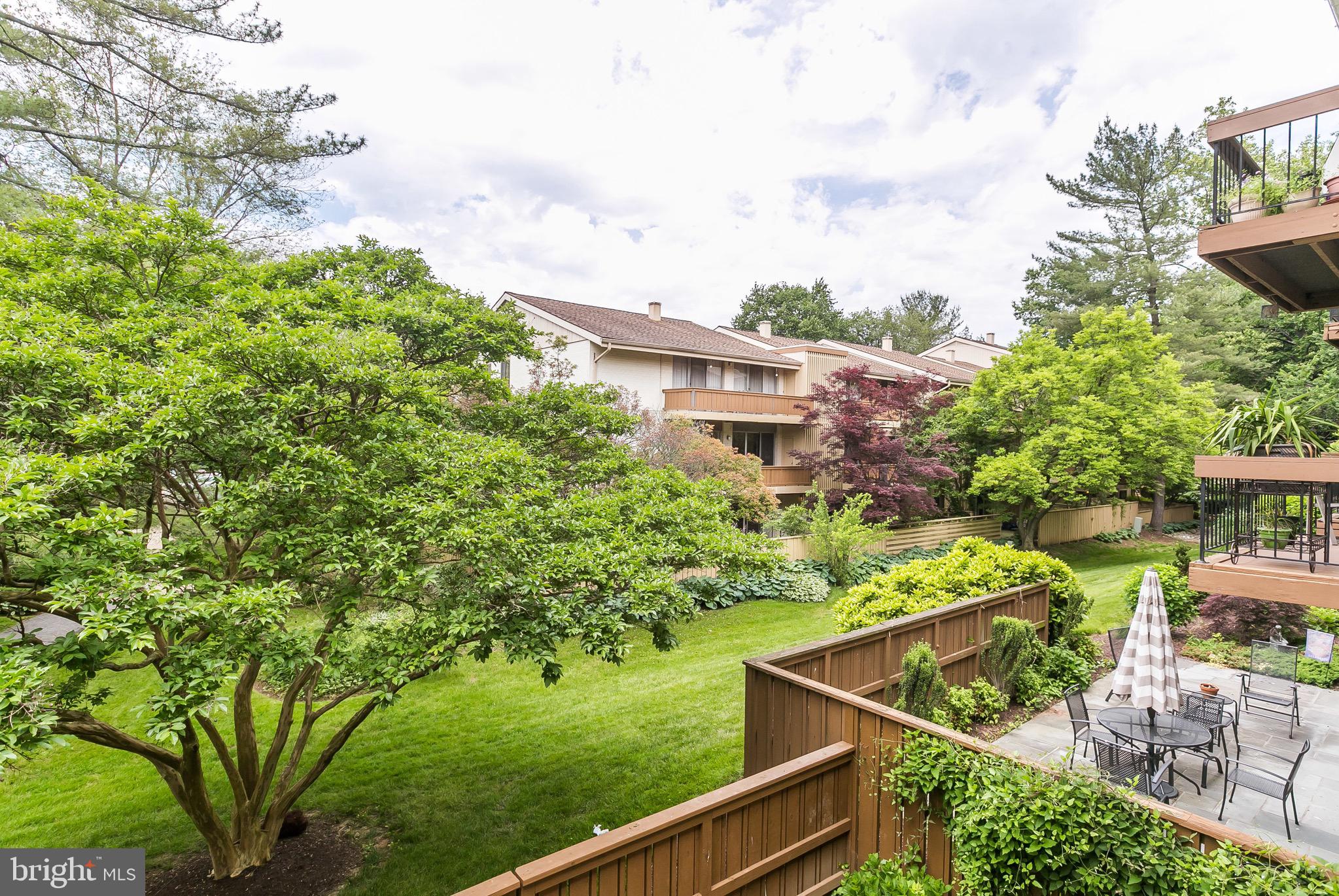 4 Cross Keys Road, Unit 4D Baltimore, MD 21210 - Photo 3 of 32 Lovely peaceful view from the balcony