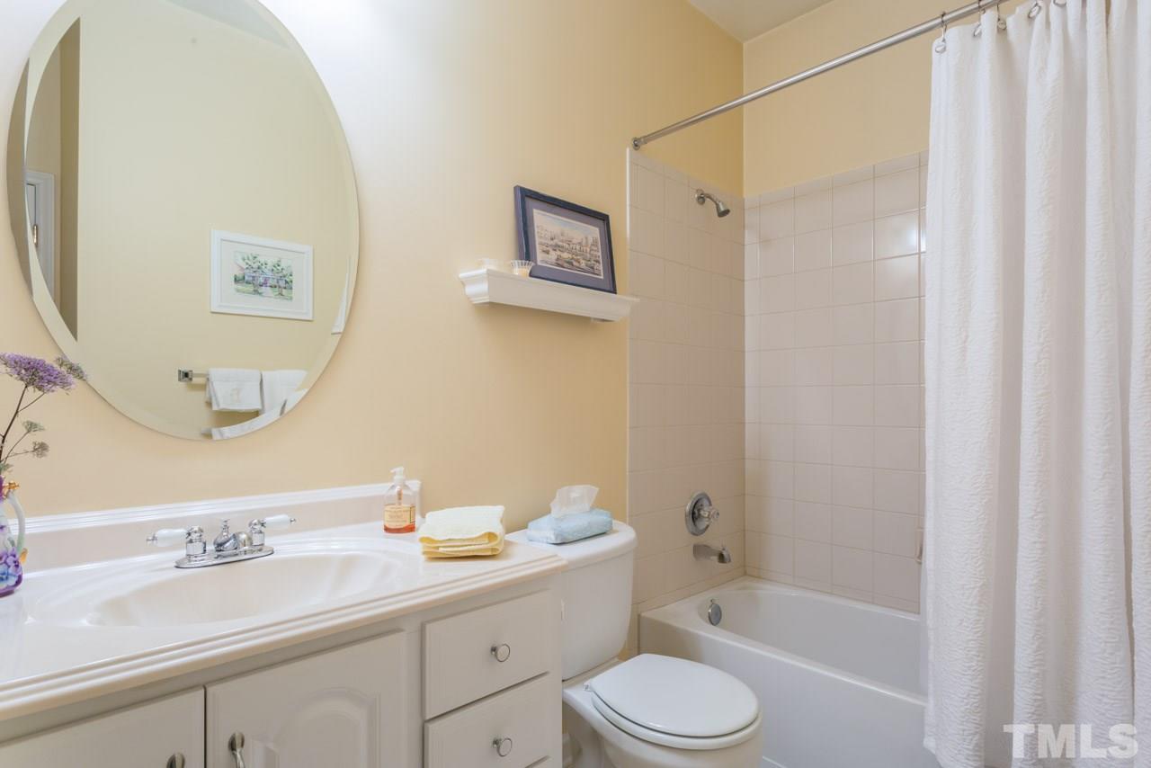 8231 Allyns Landing Way, Unit 204 Raleigh, NC 27615 - Photo 23 of 25 Gallery Image 23
