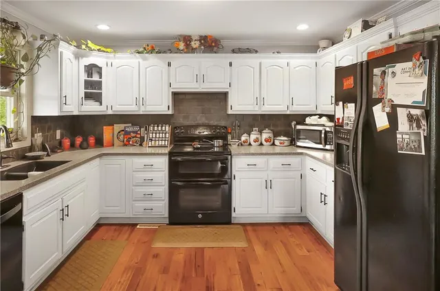 $625,000 | 25002 East Twin Pines Drive, Harrisonville, MO 64701