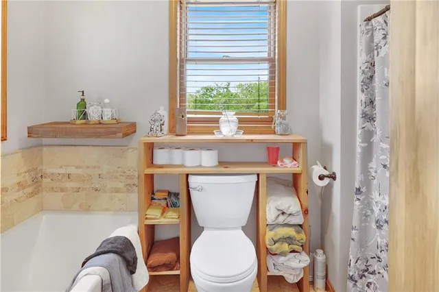 $625,000 | 25002 East Twin Pines Drive, Harrisonville, MO 64701