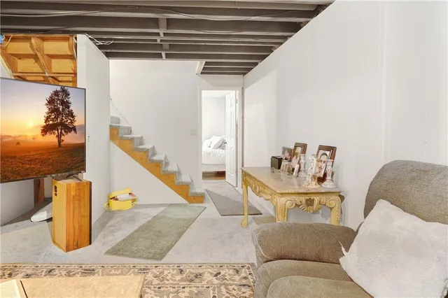 $625,000 | 25002 East Twin Pines Drive, Harrisonville, MO 64701