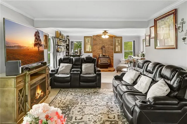 $625,000 | 25002 East Twin Pines Drive, Harrisonville, MO 64701