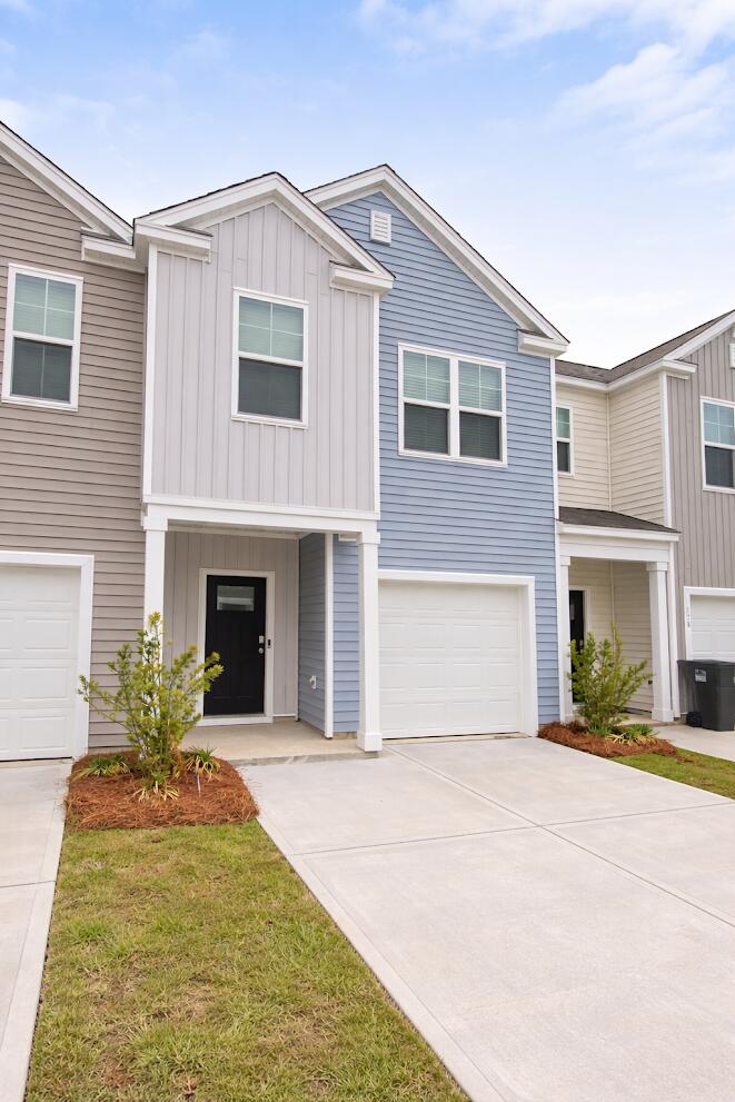 174 Yarrow Way Moncks Corner, SC 29461 - Photo 2 of 20 174 Yarrow 17