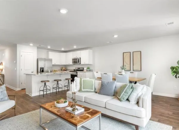 $2,200 | 174 Yarrow Way, Moncks Corner, SC 29461