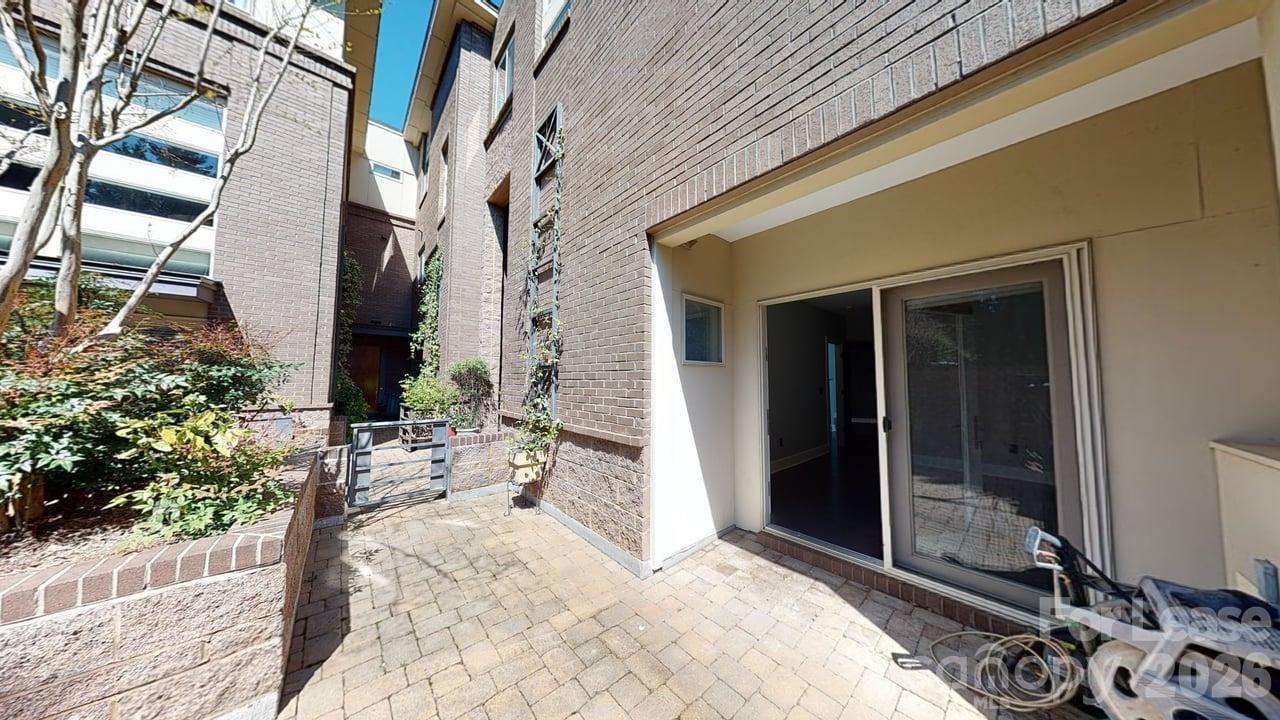 420 Queens Road, Unit 1 Charlotte, NC 28207 - Photo 15 of 19