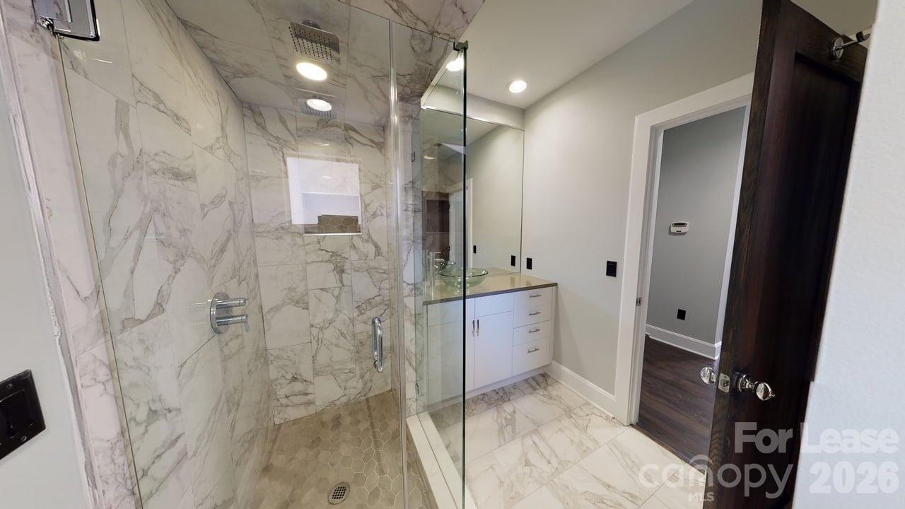 420 Queens Road, Unit 1 Charlotte, NC 28207 - Photo 8 of 19