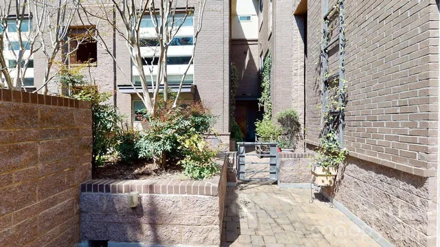 $5,000 | 420 Queens Road, Unit 1, Charlotte, NC 28207