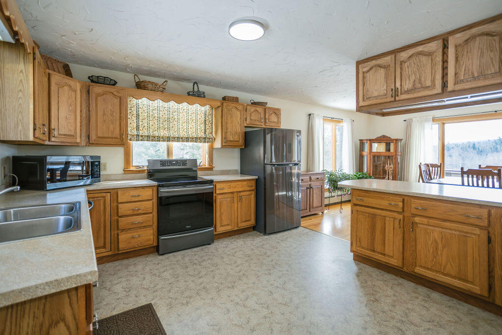 27 Prairie Road Strong, ME 04983 - Photo 9 of 101 taylor-kaminsky-photo-4