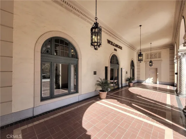 $1,895 | 315 West 3rd Street, Unit 507, Long Beach, CA 90802