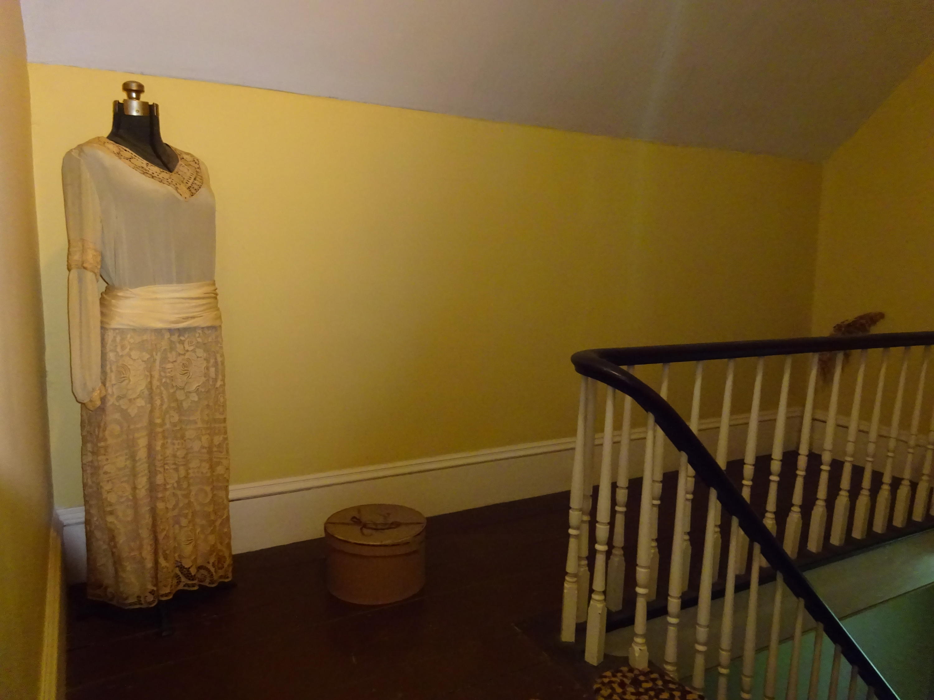 60 Garrison Street Portland, ME 04102 - Photo 18 of 23 2nd Floor Landing