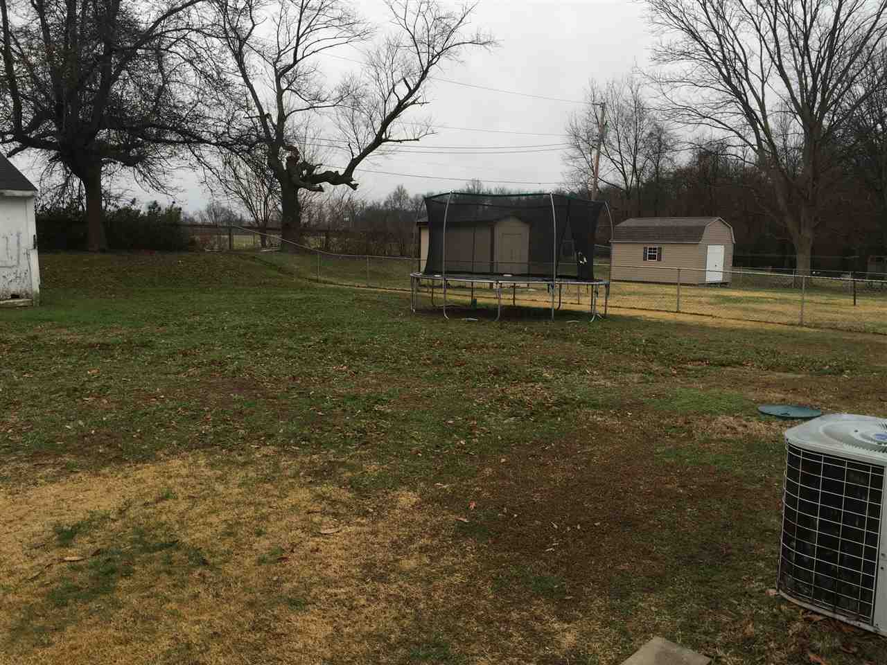 4138 Ridgeview Boulevard Vincennes, IN 47591 - Photo 15 of 16 Gallery Image 15