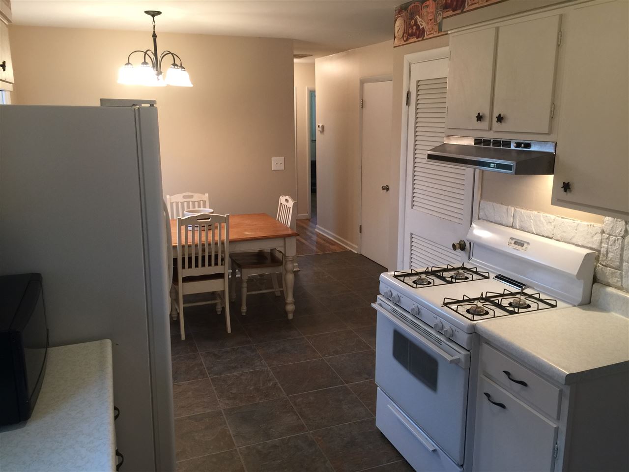 4138 Ridgeview Boulevard Vincennes, IN 47591 - Photo 5 of 16 Gallery Image 5