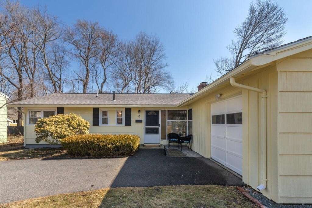 6 Ballydrain Road Framingham, MA 01701 - Photo 1 of 30 Gallery Image 1