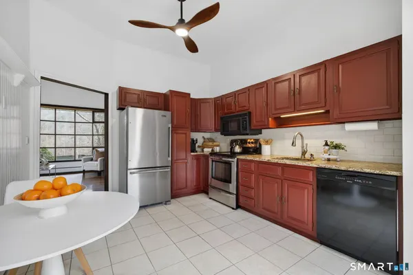 $679,000 | 21 Lillinonah Drive, Brookfield, CT 06804
