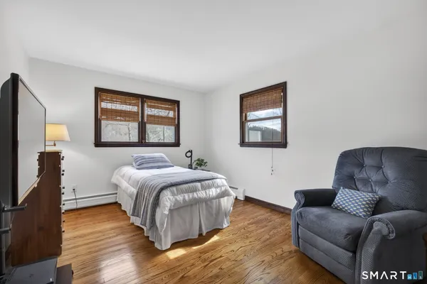 $679,000 | 21 Lillinonah Drive, Brookfield, CT 06804