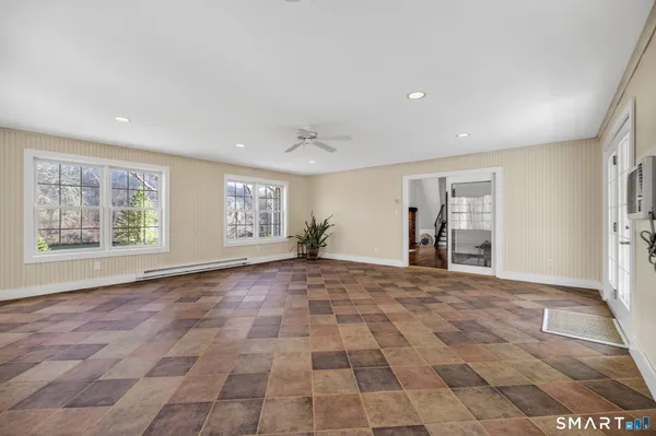 $679,000 | 21 Lillinonah Drive, Brookfield, CT 06804