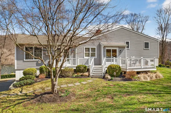 $679,000 | 21 Lillinonah Drive, Brookfield, CT 06804