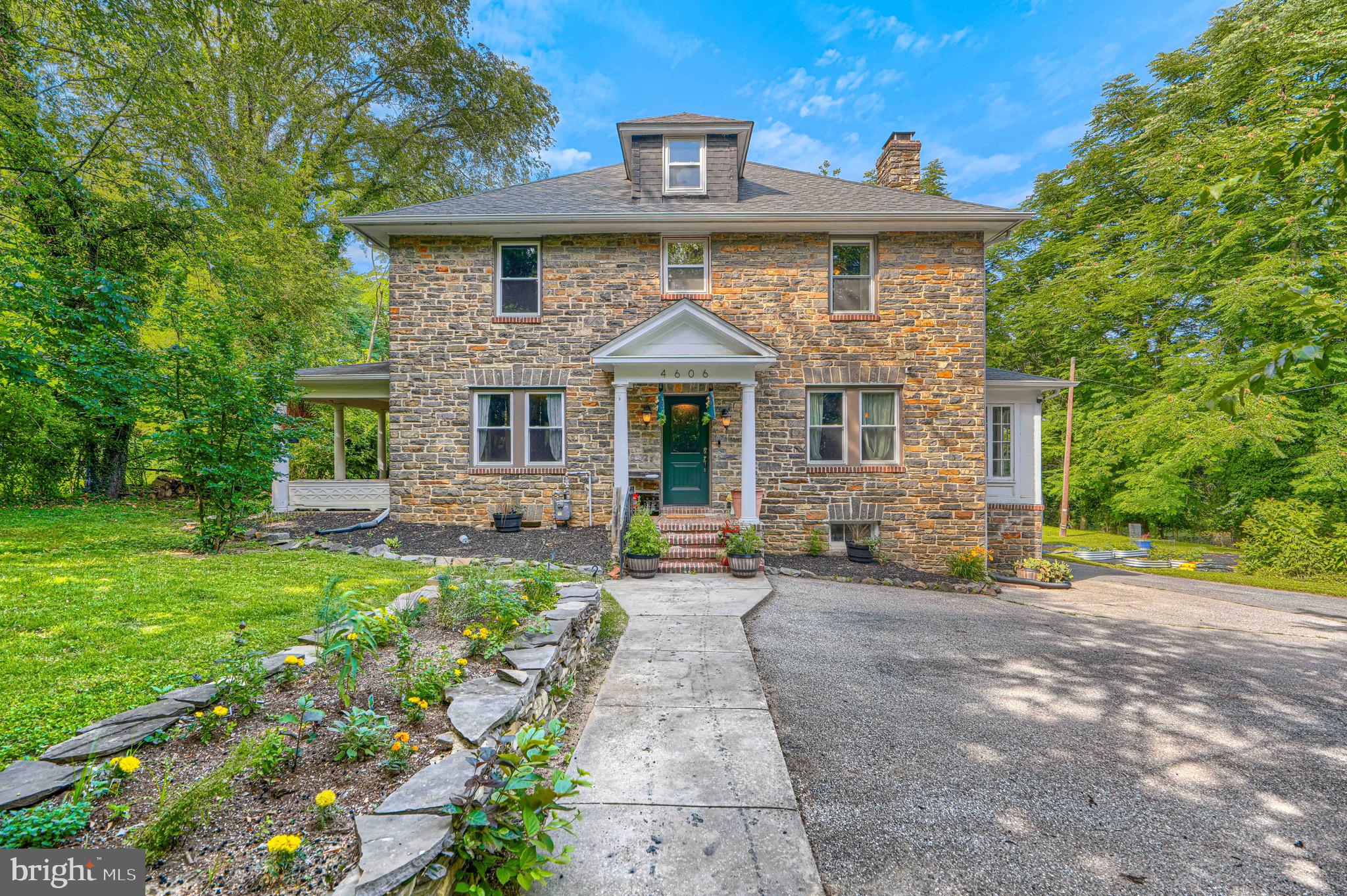 4606 Cedar Garden Road Baltimore, MD 21229 - Photo 1 of 46