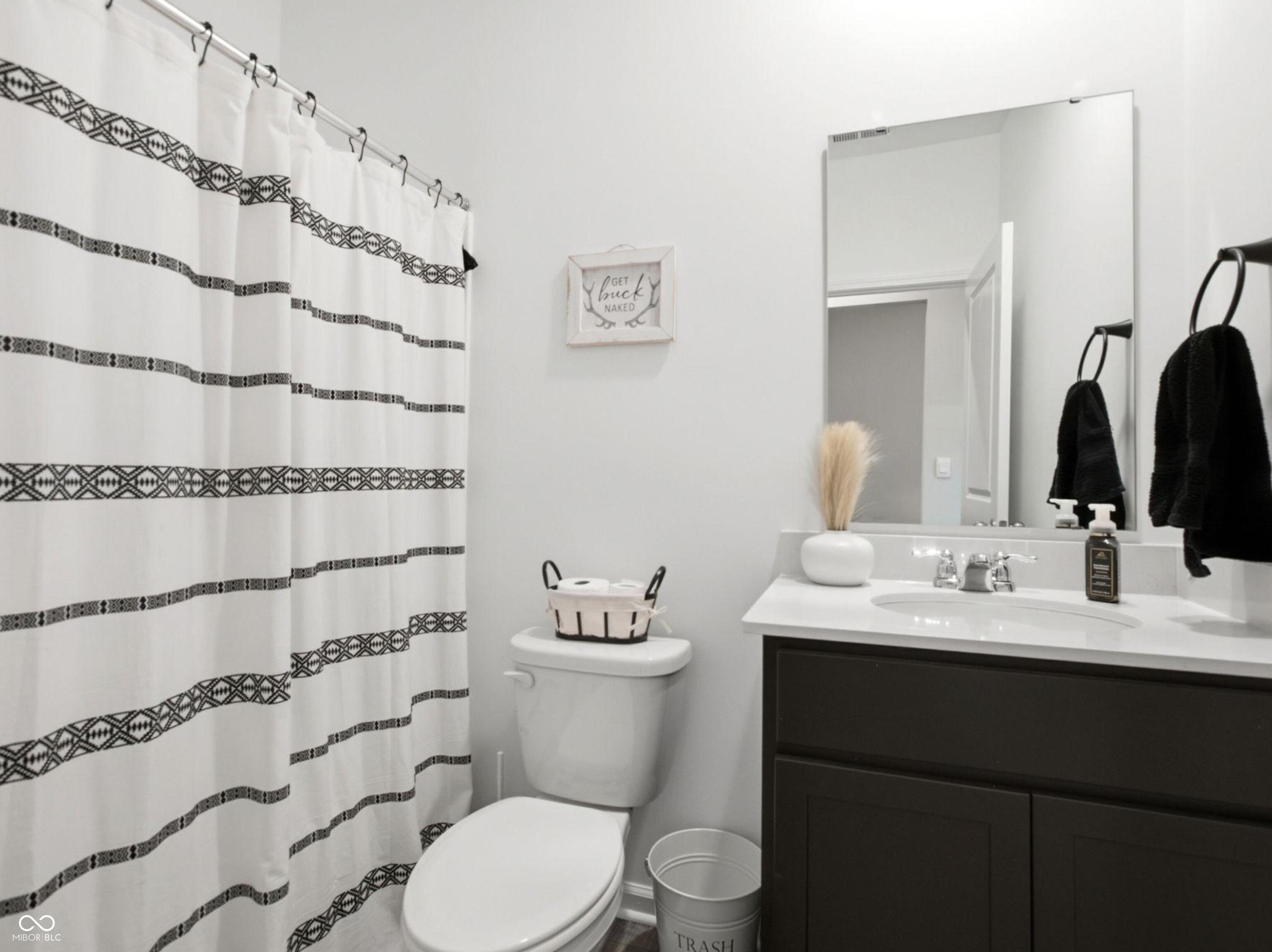290 Waterford Lane Pendleton, IN 46064 - Photo 5 of 29