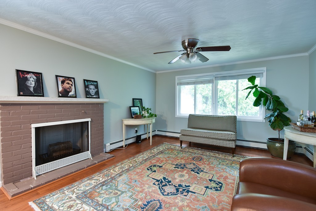 20 Richard Road Natick, MA 01760 - Photo 3 of 17