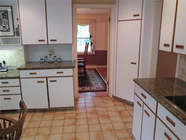 260 Blueberry Hill Road Longmeadow, MA 01106 - Photo 12 of 30 Gallery Image 12