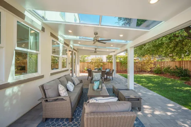 $1,950,000 | 215 Calle Del Rey, Morgan Hill, CA 95037