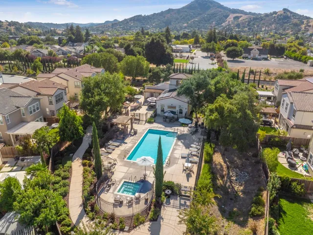 $1,950,000 | 215 Calle Del Rey, Morgan Hill, CA 95037