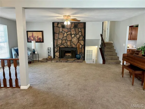 $340,000 | 47 Julie Lane, St. Peters, MO 63376