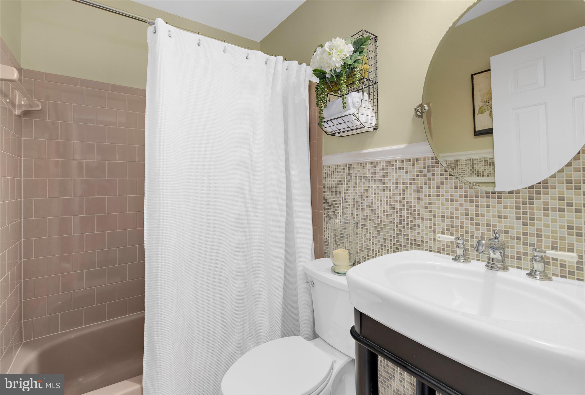 1379 Old Water Oak Point Road Pasadena, MD 21122 - Photo 39 of 82