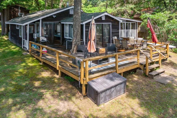 $400,000 | 2136 Poplar Lane, Dresser, WI 54009