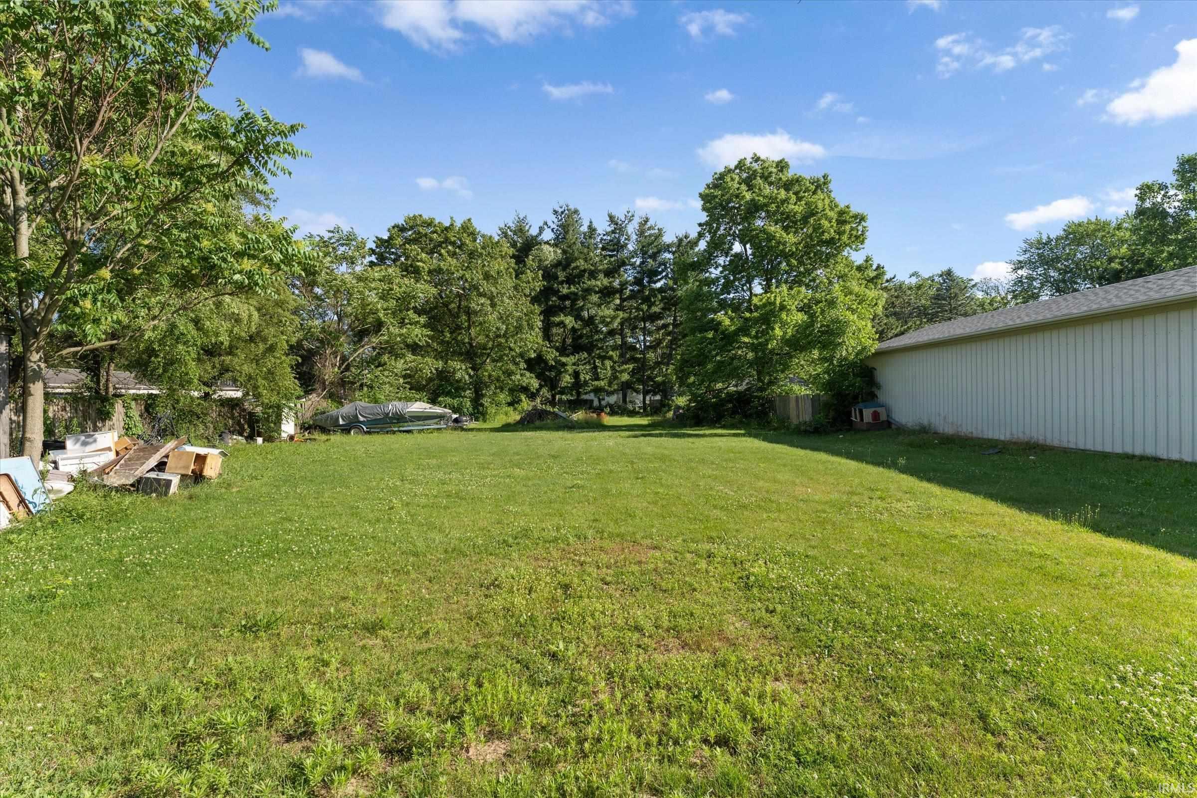 1639 Toledo Road Elkhart, IN 46516 - Photo 32 of 37