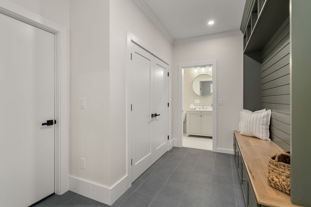 72 Valley Road Needham, MA 02492 - Photo 19 of 42