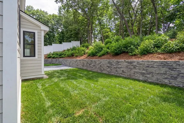 $2,725,000 | 72 Valley Road, Needham, MA 02492