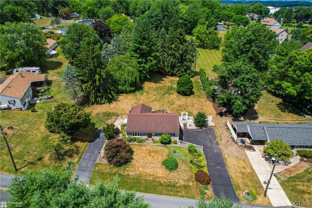 4969 Mill Road Emmaus, PA 18049 - Photo 2 of 37 Gallery Image 2