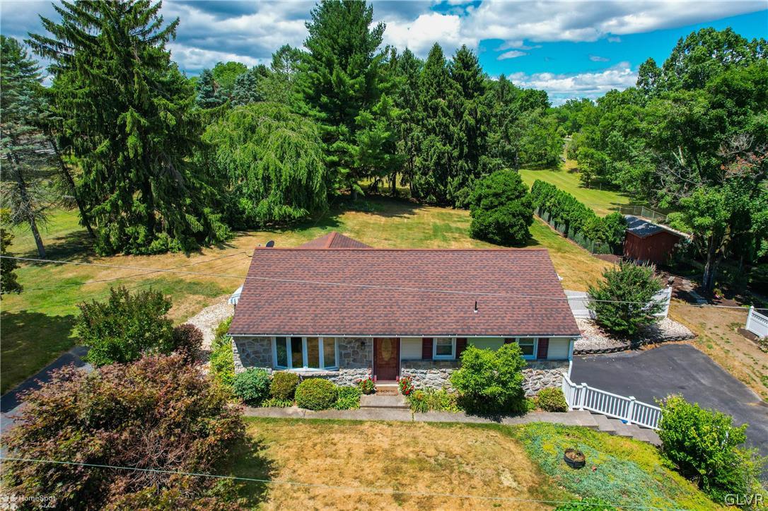 4969 Mill Road Emmaus, PA 18049 - Photo 3 of 37 Gallery Image 3