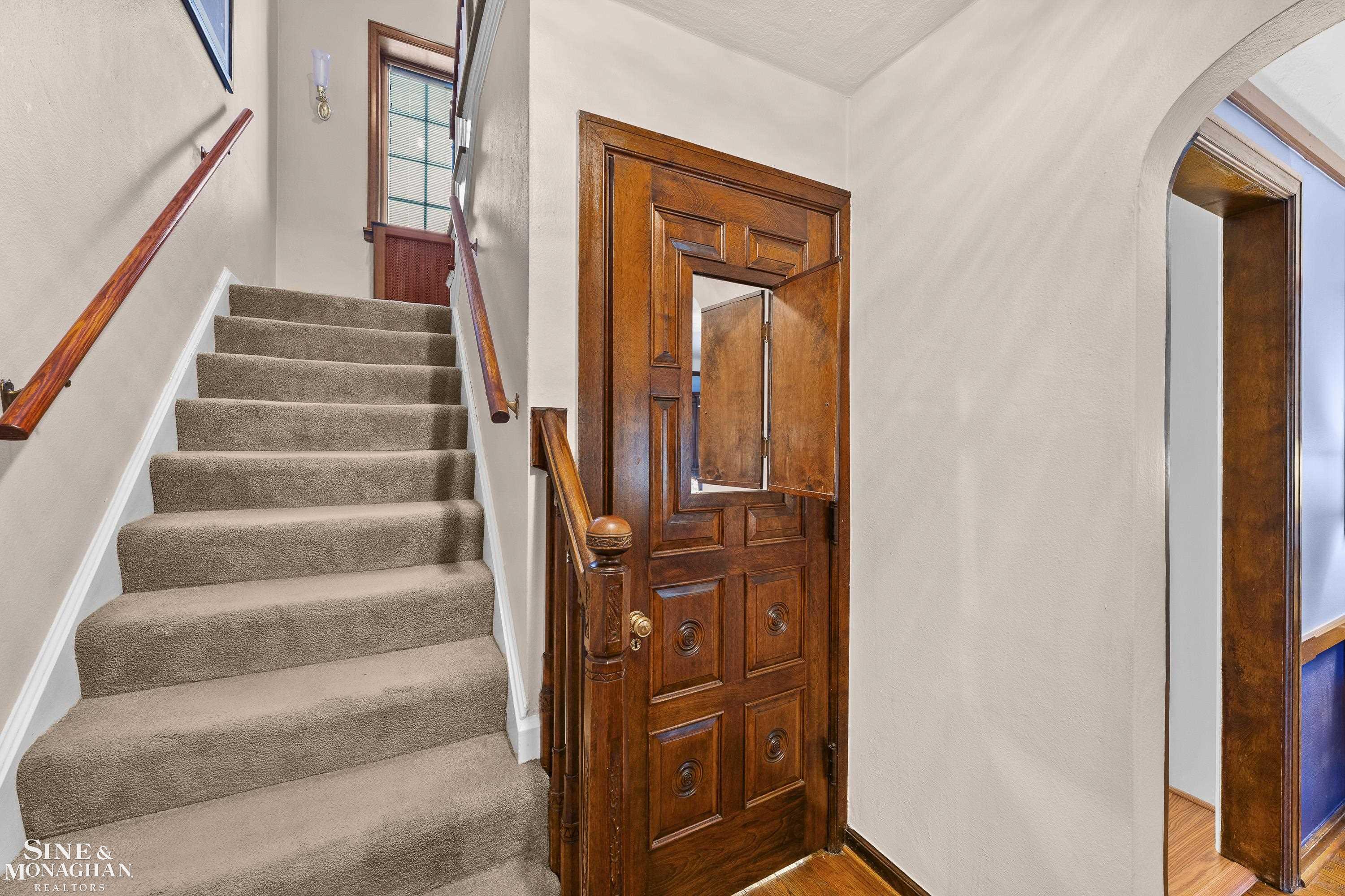745 Lincoln Road Grosse Pointe, MI 48230 - Photo 4 of 30