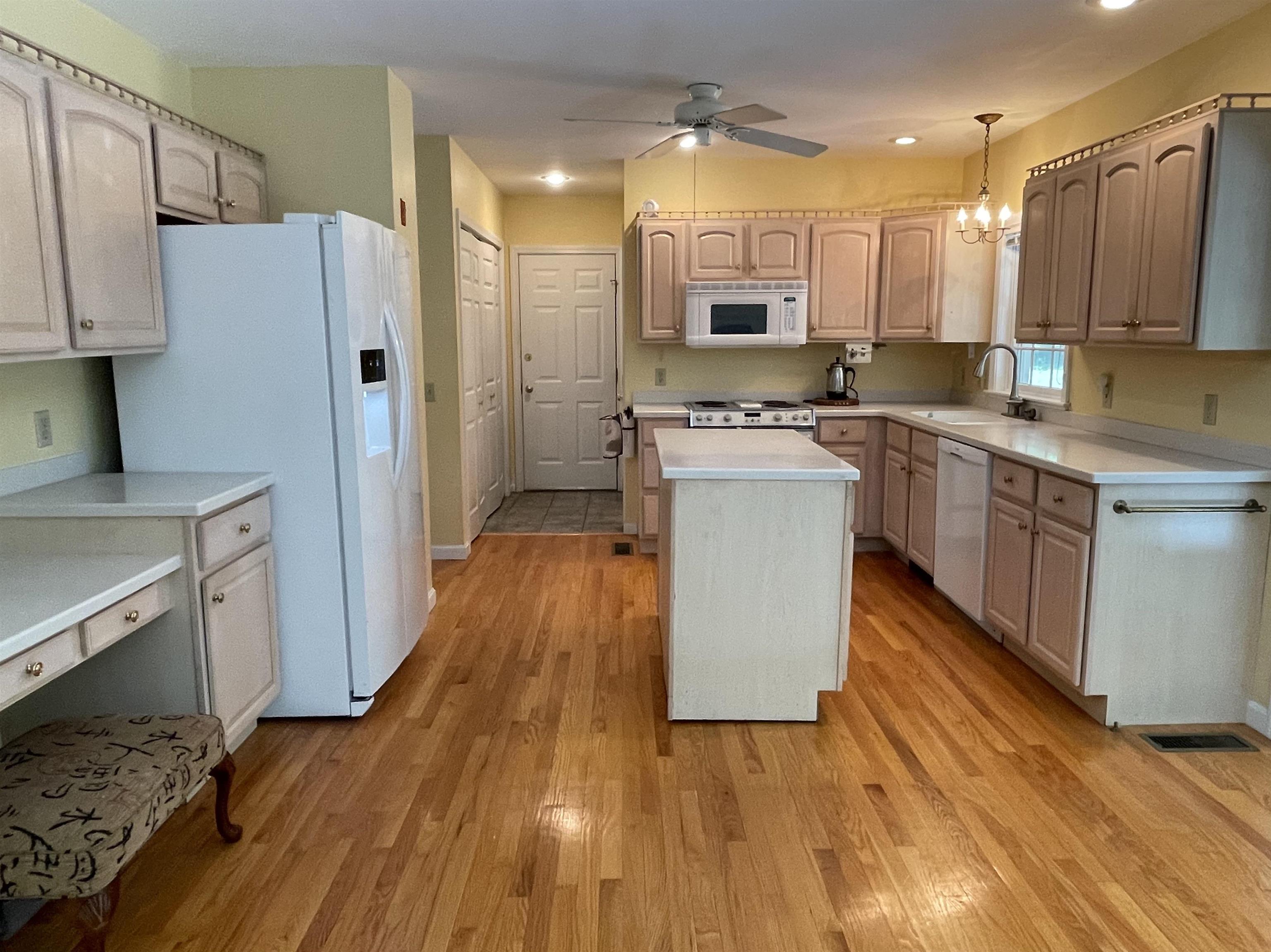 27 Hemlock Court Newfields, NH 03856 - Photo 7 of 32