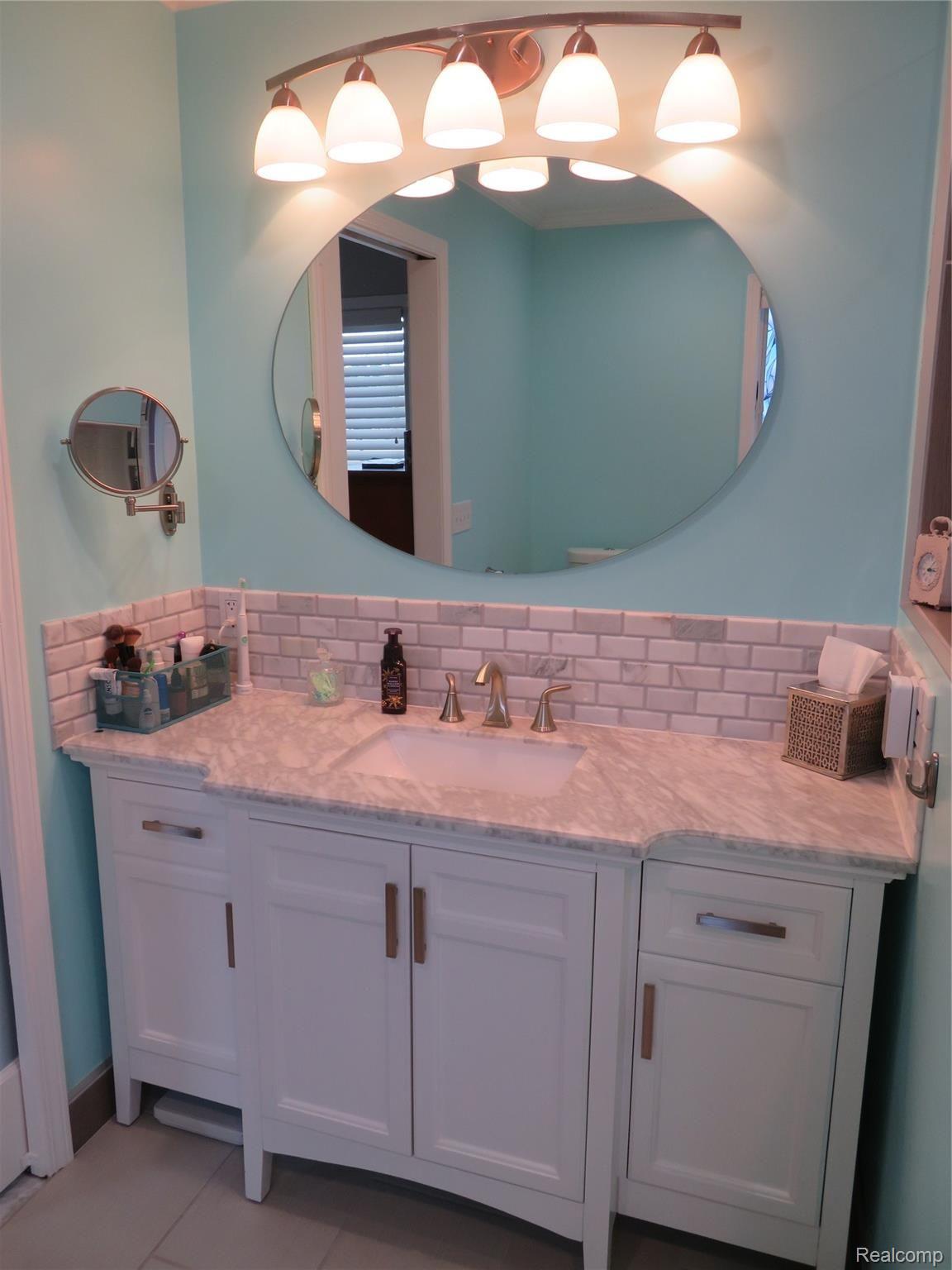 1433 Reid Road Grand Blanc, MI 48439 - Photo 17 of 45 IMG_1137.JPG