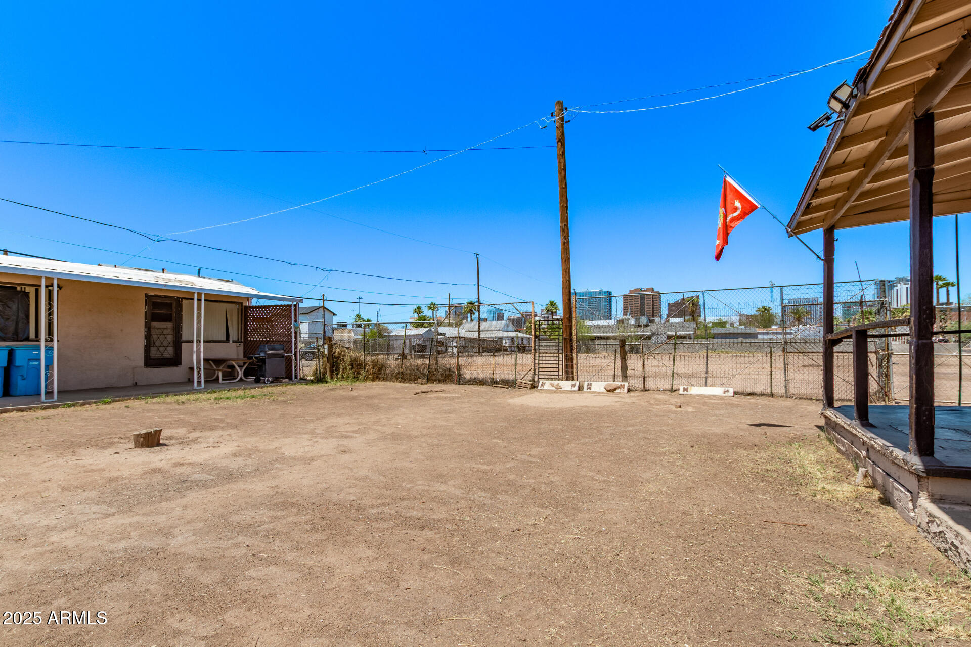 1017 East Taylor Street Phoenix, AZ 85006 - Photo 41 of 45 a view of a terrace