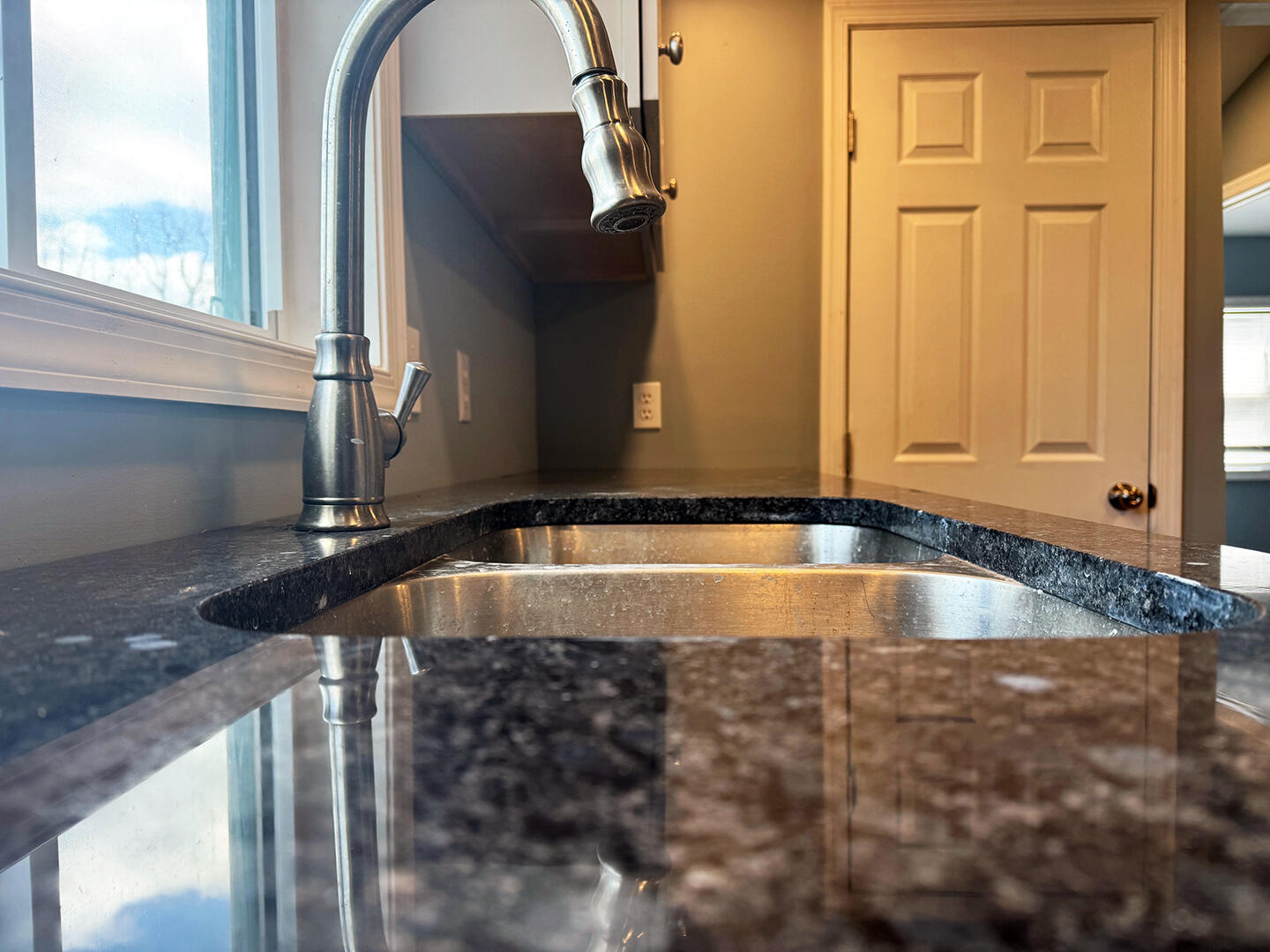 682 Washington Boulevard Bangor, PA 18013 - Photo 12 of 20 12