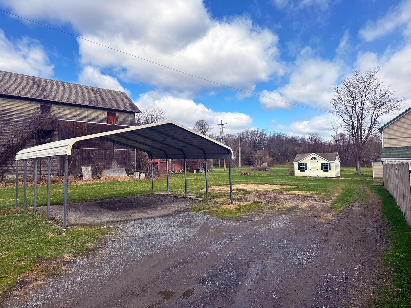 682 Washington Boulevard Bangor, PA 18013 - Photo 3 of 20 3